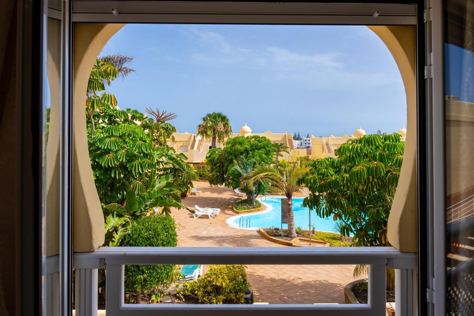 Villas Y Apartamentos El Sultan Corralejo Exterior photo